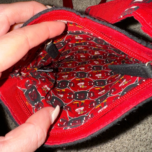 Crossbody - Picture 2 of 4